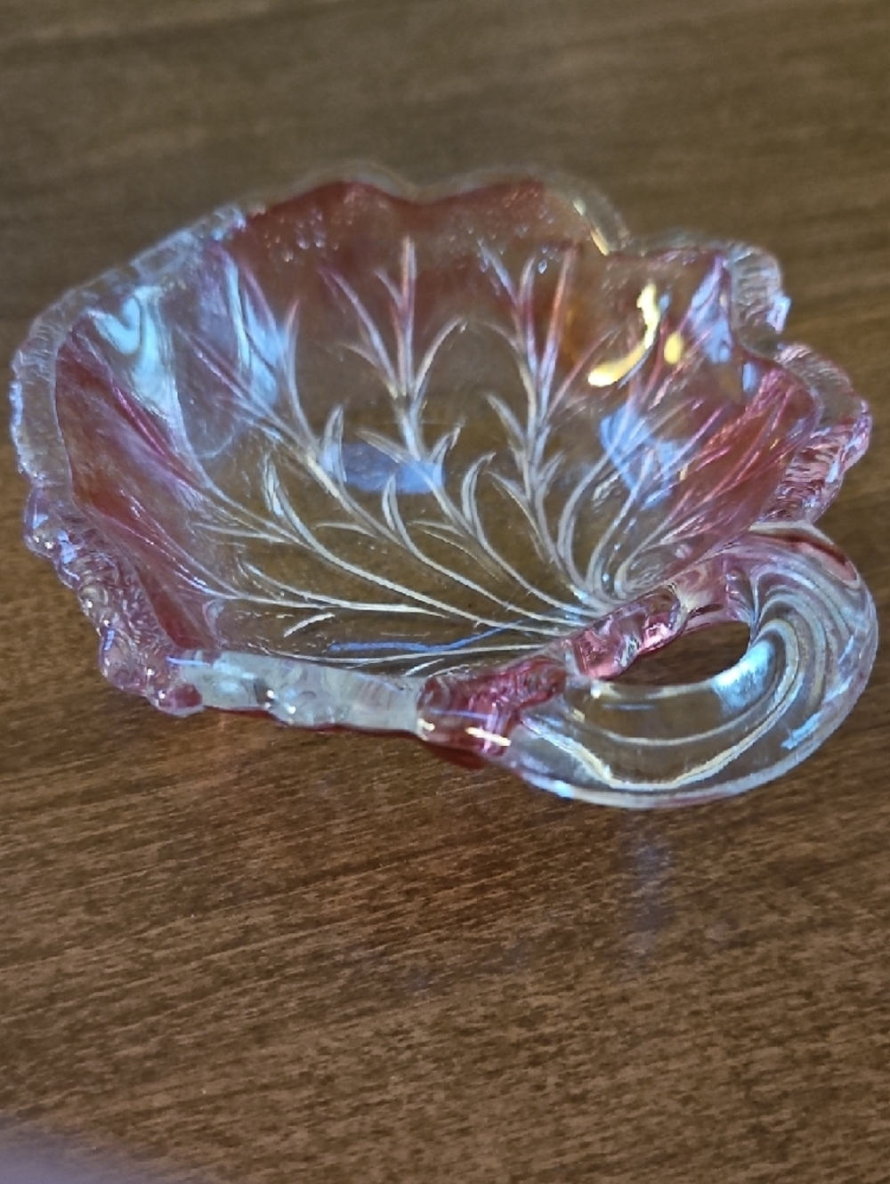 Indiana Glass Pink Pebble Glass Leaf Dish - Picture 5 of 5